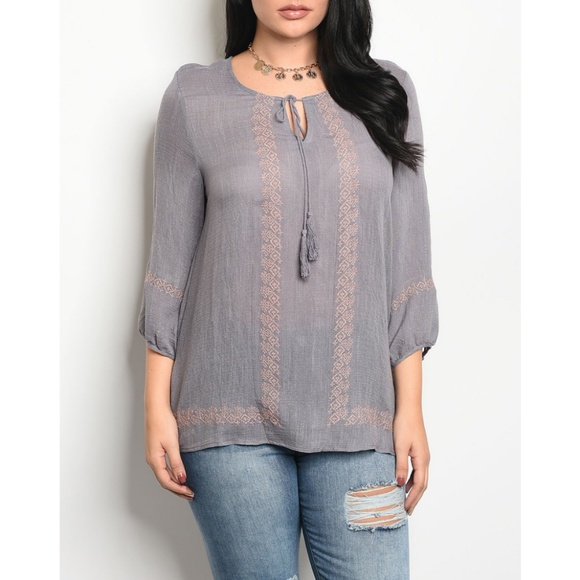 Lightweight Gray Plus Size Top {Araxa} - Picture 2 of 3